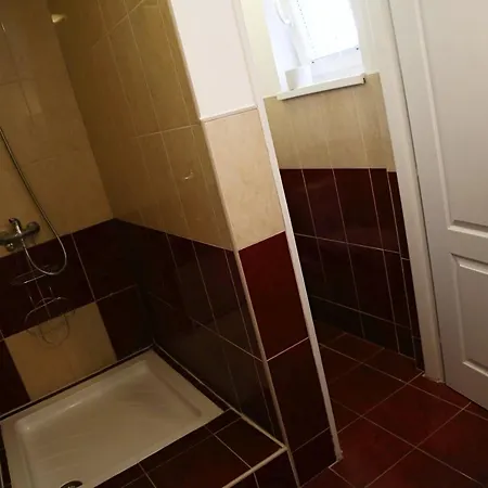Apartmanovy Dom Flora * Velky Meder