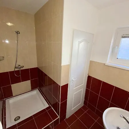 Apartmánový Dom Flóra Veľký Meder